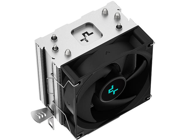 Охладител Deepcool AG300